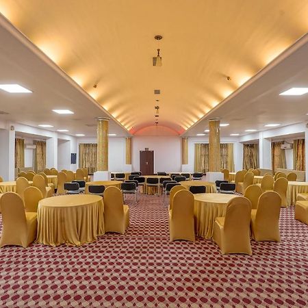 The Chinar Srinagar Hotell Eksteriør bilde