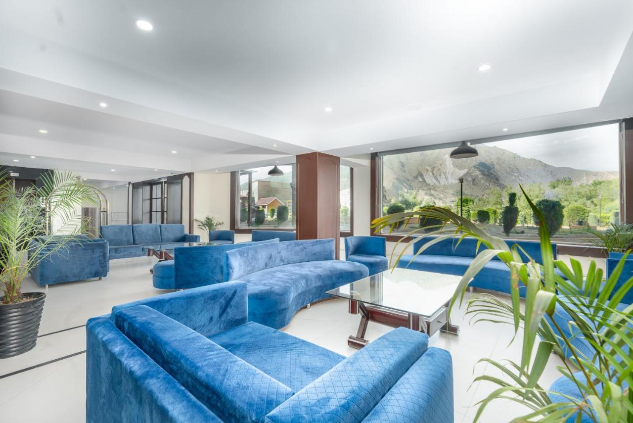 The Chinar Srinagar Hotell Eksteriør bilde