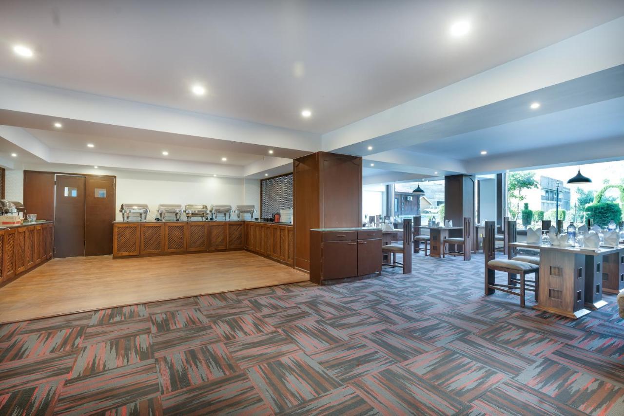 The Chinar Srinagar Hotell Eksteriør bilde