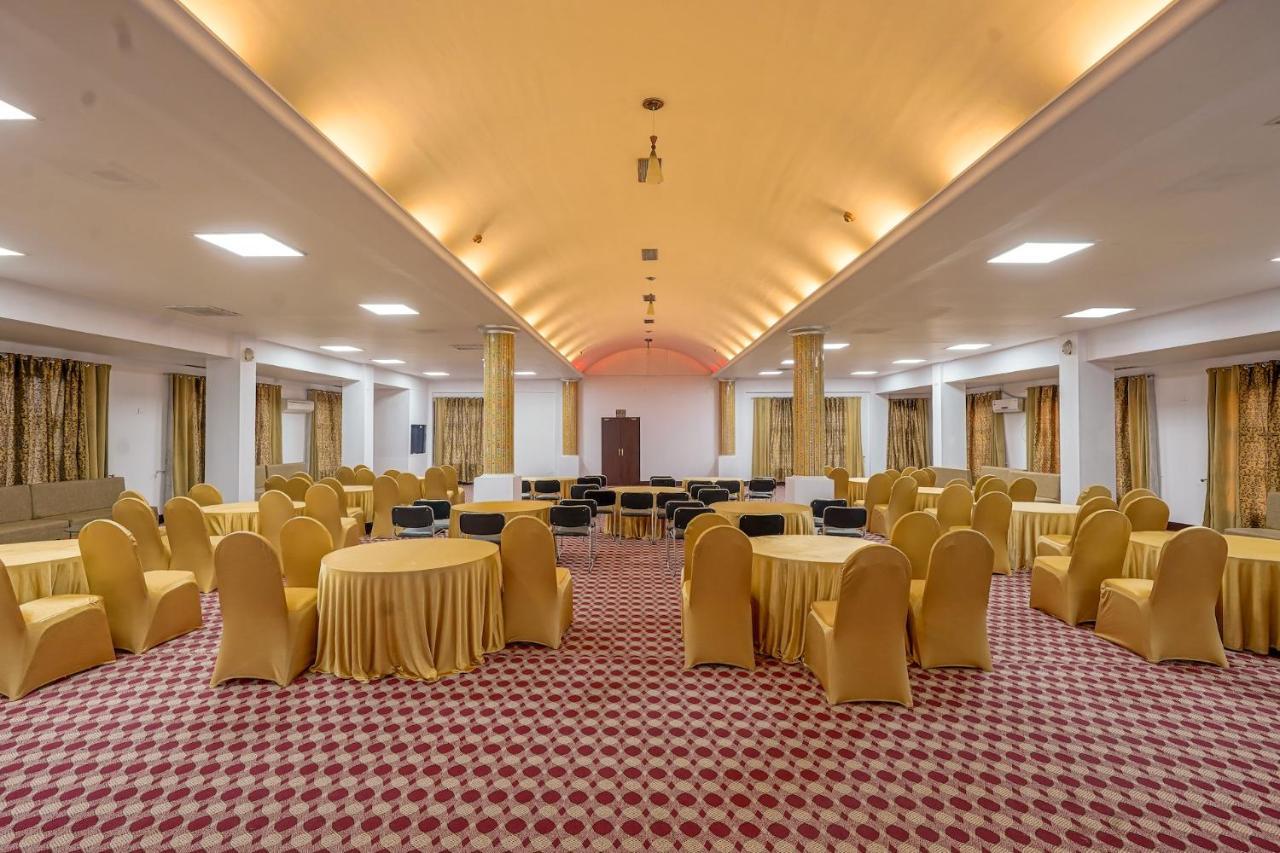 The Chinar Srinagar Hotell Eksteriør bilde
